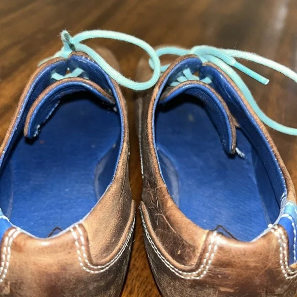 JOHN FUEVOG OXFORD BROWN LEATHER SHOES. - Picture 8 of 12